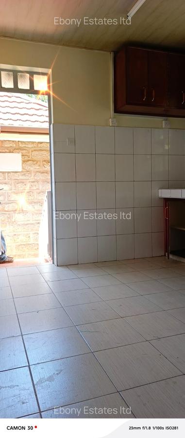 1 Bed House with Garden in Lavington - 2