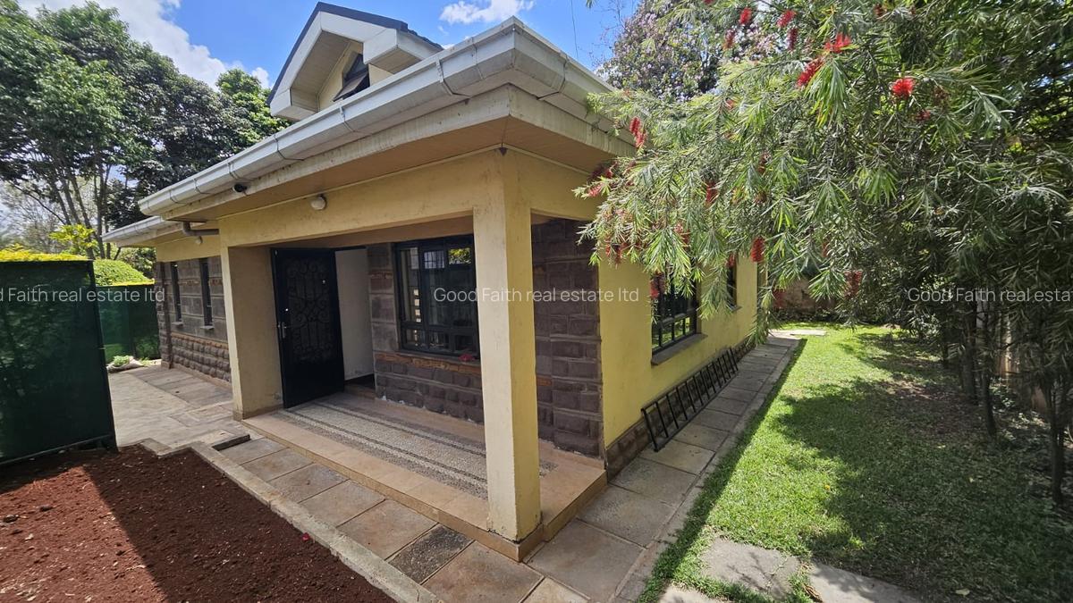 3 Bed House with En Suite in Runda - 2