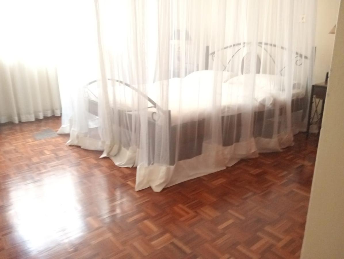 Furnished 1 Bed Apartment with En Suite in Westlands Area - 13