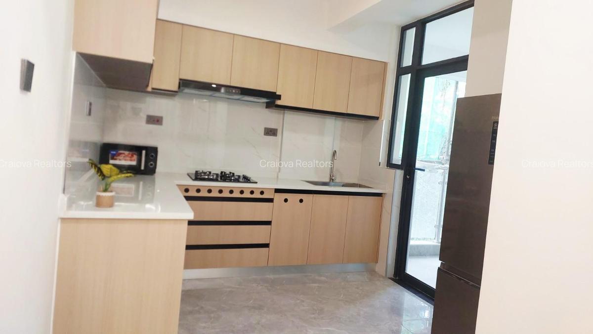 1 Bed Apartment with En Suite at Valley Arcade - 4