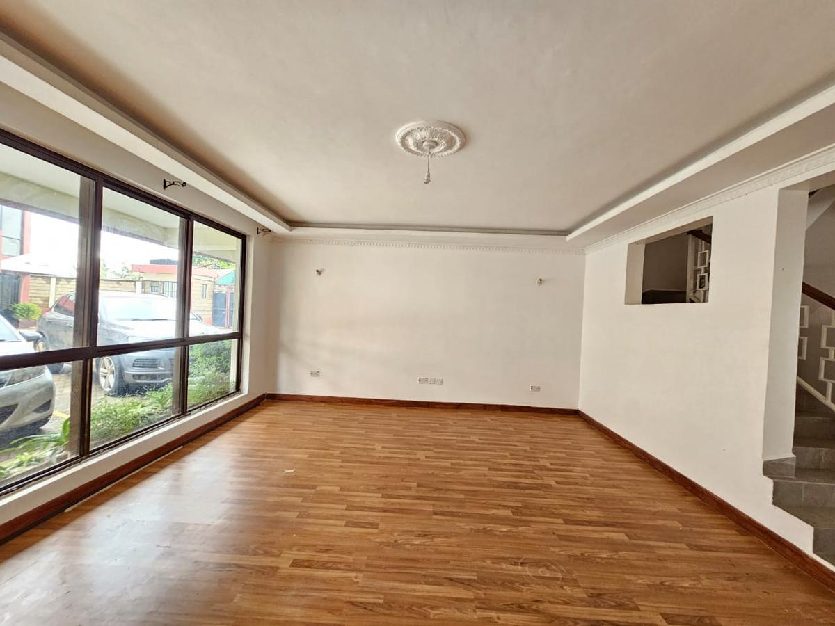 4 Bed Apartment with En Suite in Kitisuru - 14