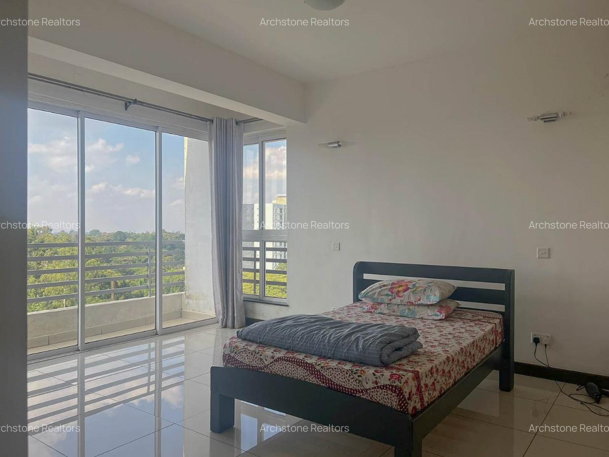 3 Bed Apartment with En Suite in Parklands - 7