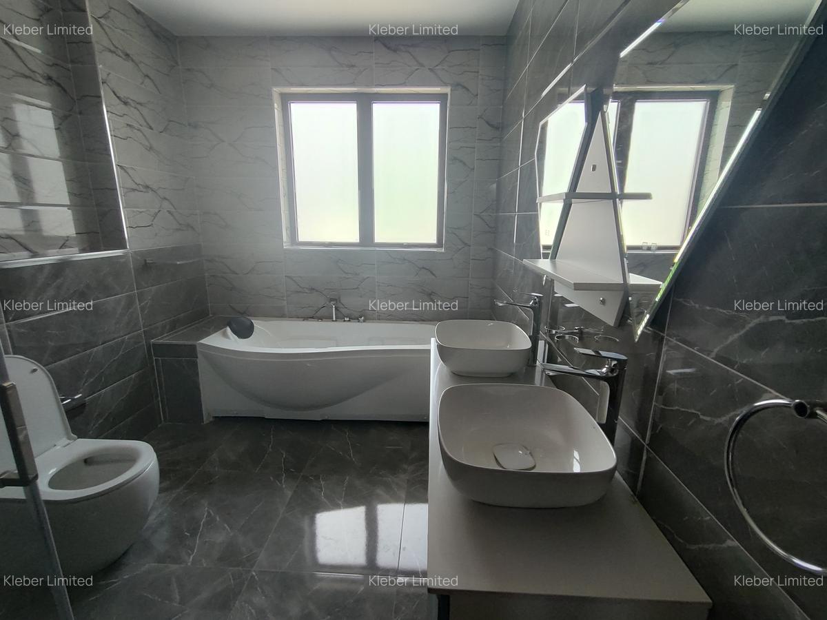 4 Bed Villa with En Suite in Ongata Rongai - 9