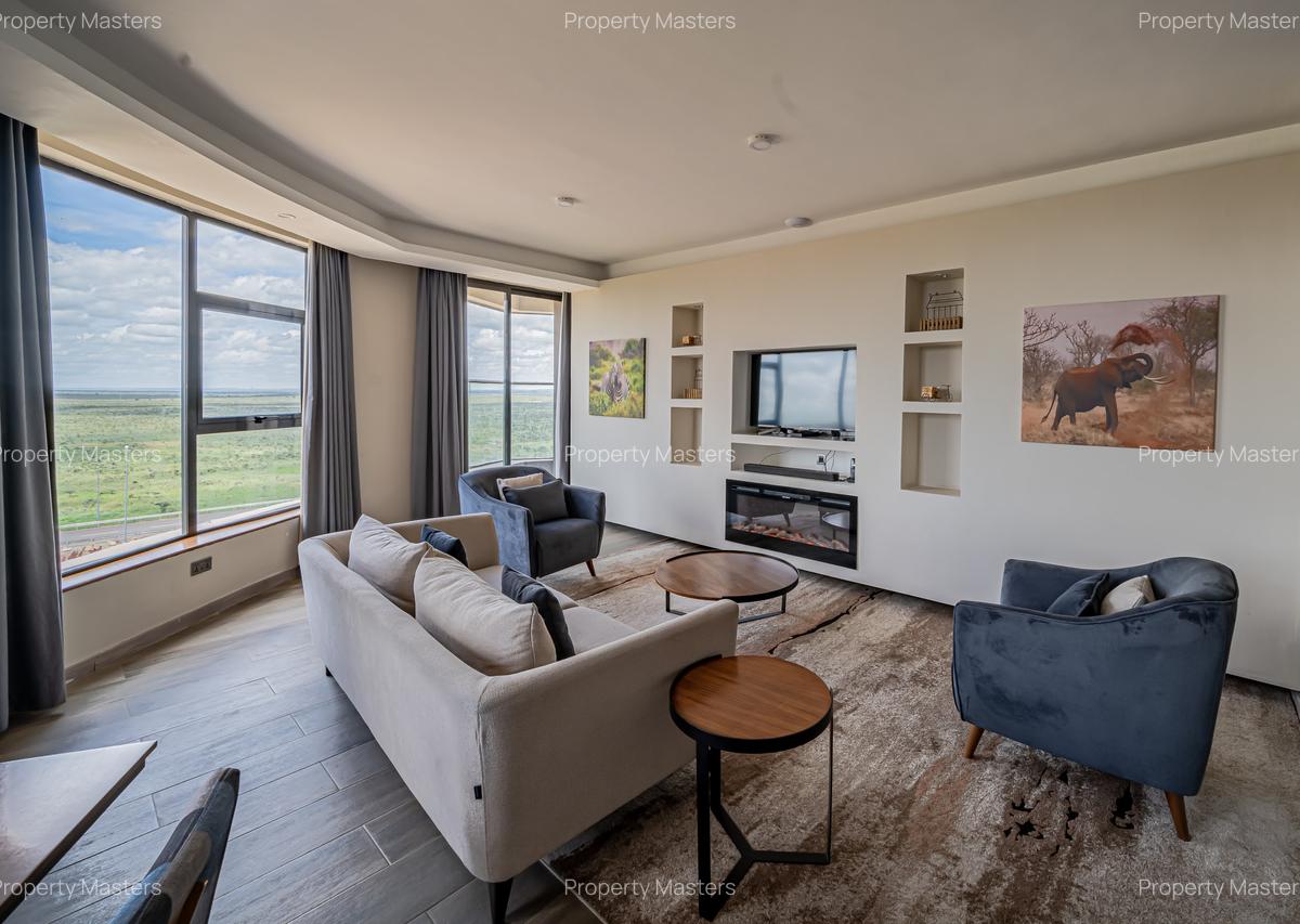 Serviced 2 Bed Apartment with En Suite at Southern Bypass - 6