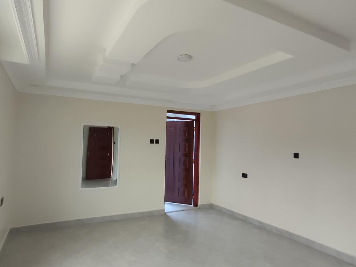 4 Bed Townhouse with En Suite in Ruiru - 10