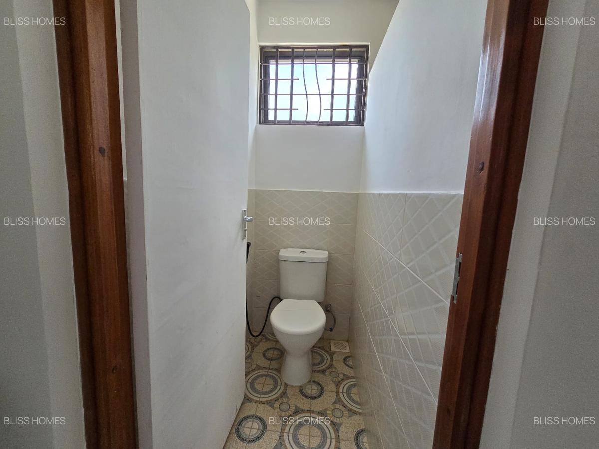 3 Bed Apartment with Swimming Pool at Mariakani - 6