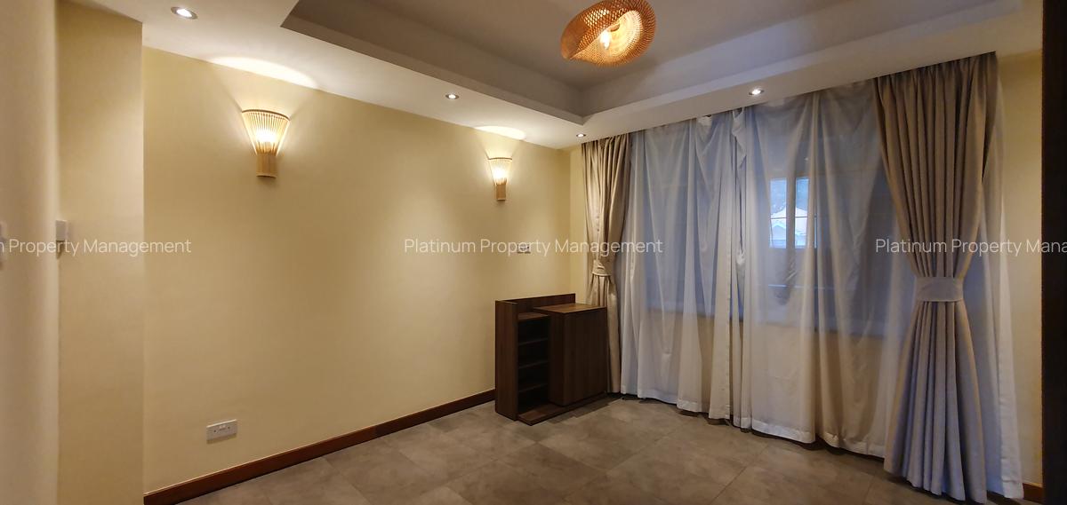 2 Bed Apartment with En Suite at Spring Valley - 9