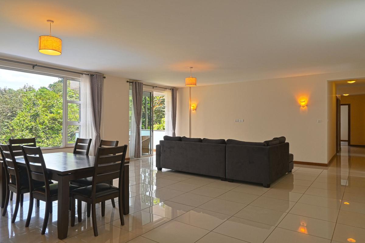 4 Bed Apartment with En Suite in General Mathenge