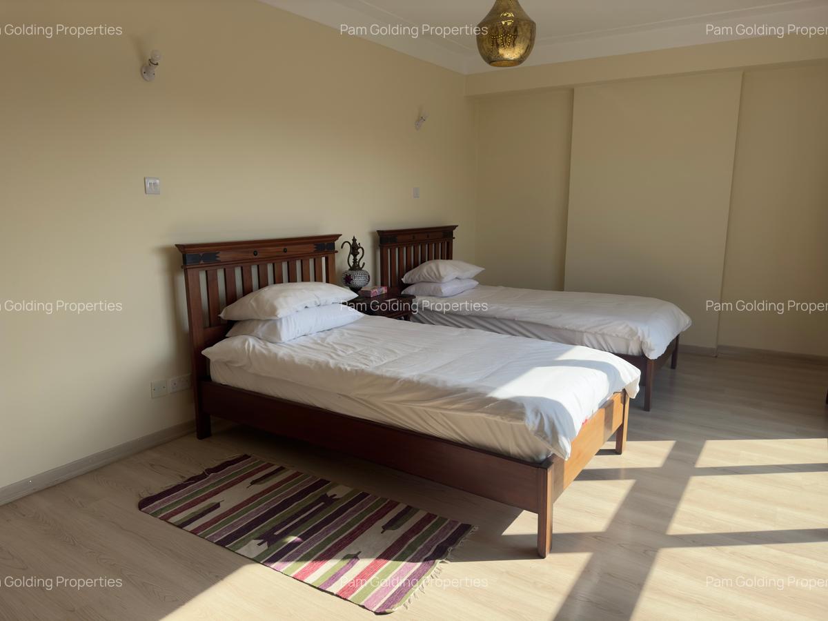 Serviced 3 Bed Apartment with En Suite at Rhapta Road - 8