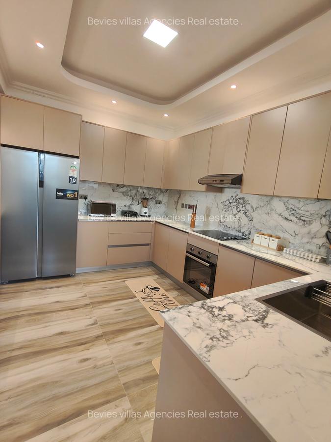 Serviced 2 Bed Apartment with En Suite at Westlands - 9