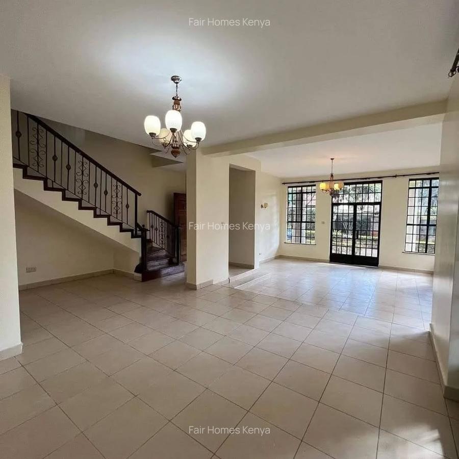 5 Bed Townhouse with En Suite at Lavington Green - 9