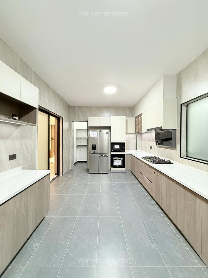 4 Bed Apartment with En Suite at Othaya Road - 14
