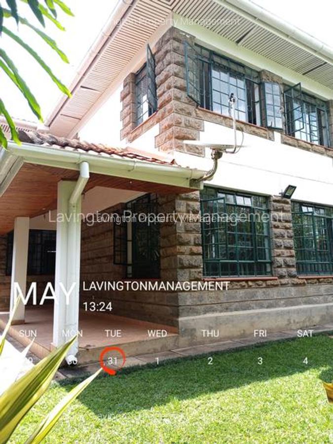 4 Bed Townhouse with En Suite at Lavington Green - 18