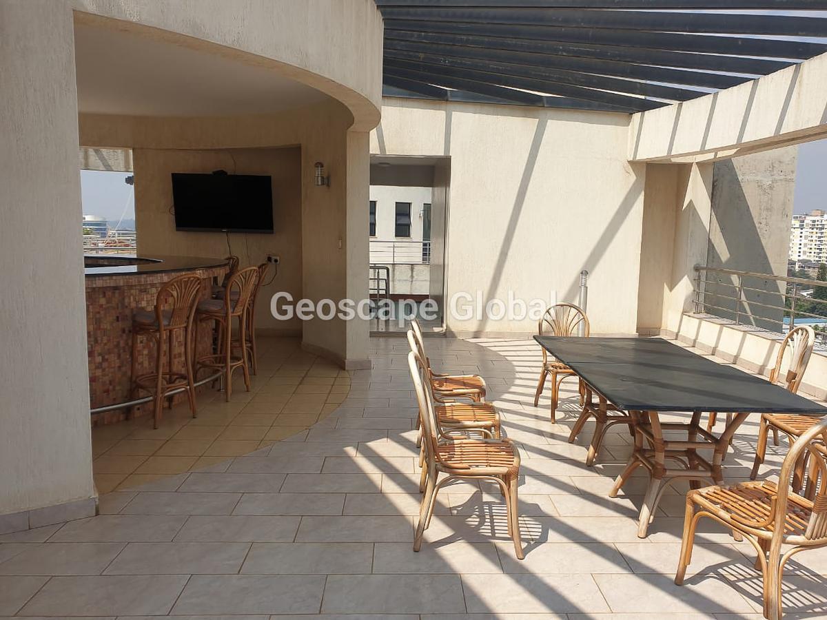 4 Bed House with En Suite in Westlands Area - 7