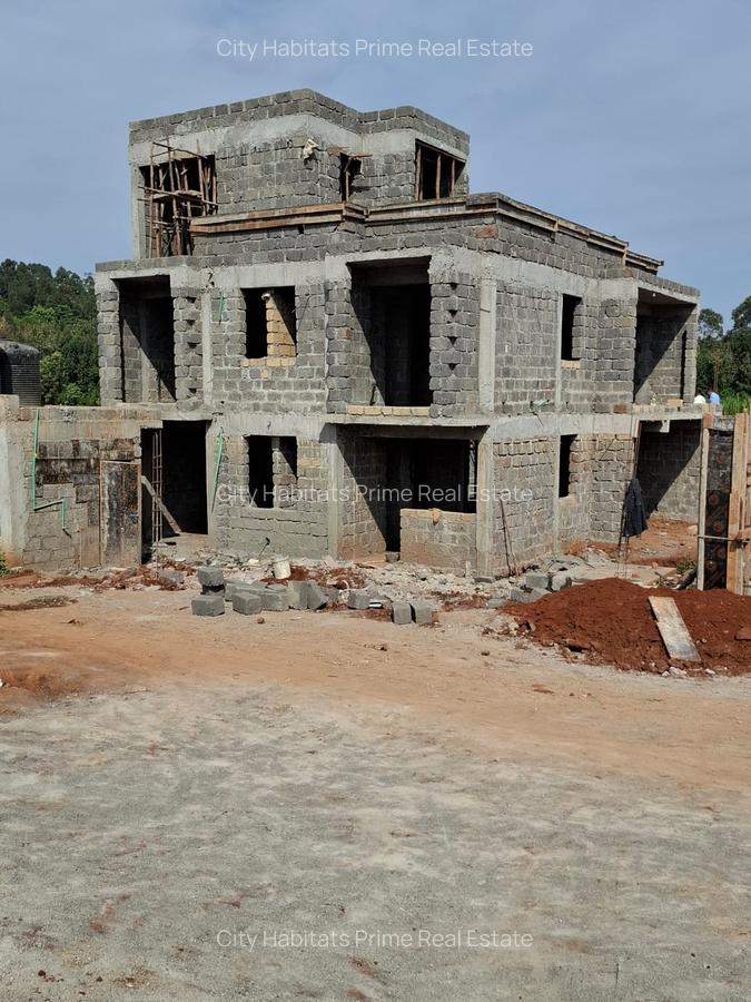 6 Bed Townhouse with En Suite in Kamangu - 17