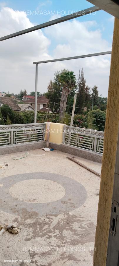 4 Bed Villa with En Suite at Community Road - 16