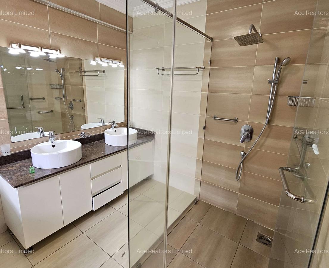 4 Bed Apartment with En Suite at Spring Valley - 12