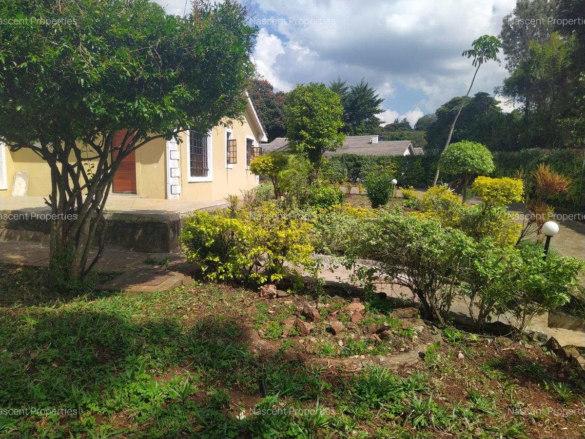 5 Bed House with En Suite in Loresho - 13
