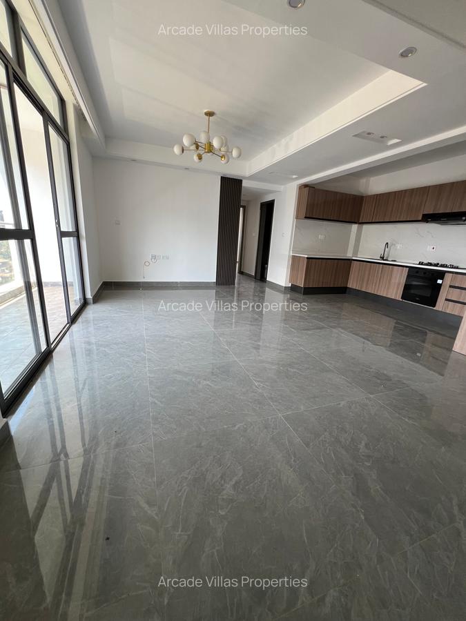 2 Bed Apartment with En Suite in Riverside - 2