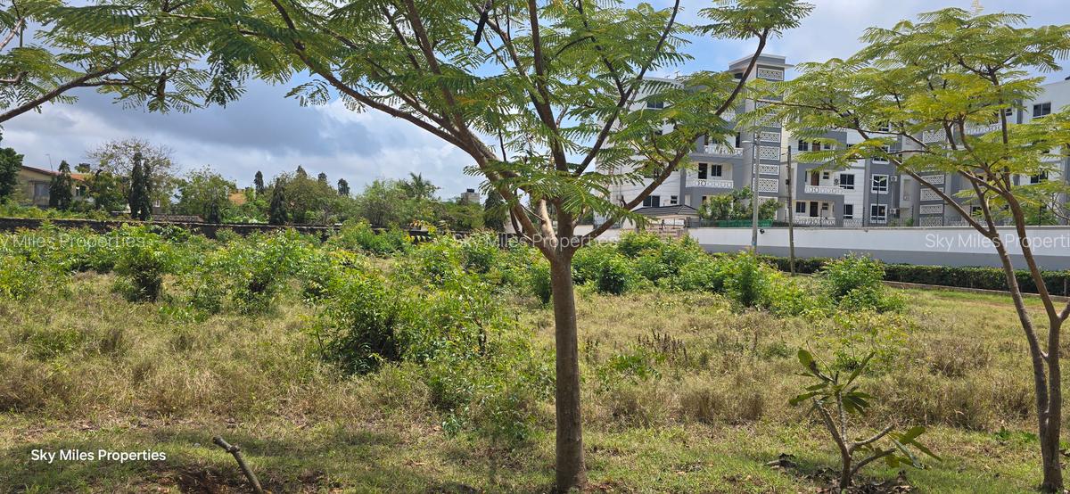 2,000 m² Land at Serena - 4