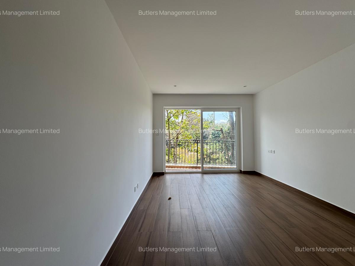 3 Bed Apartment with En Suite in General Mathenge - 9