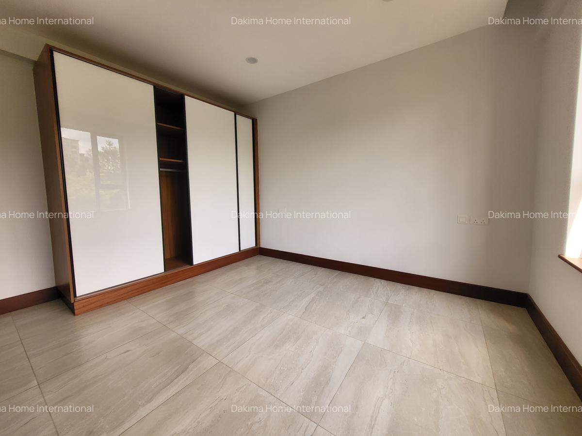 3 Bed Apartment with En Suite in Rhapta Road - 13