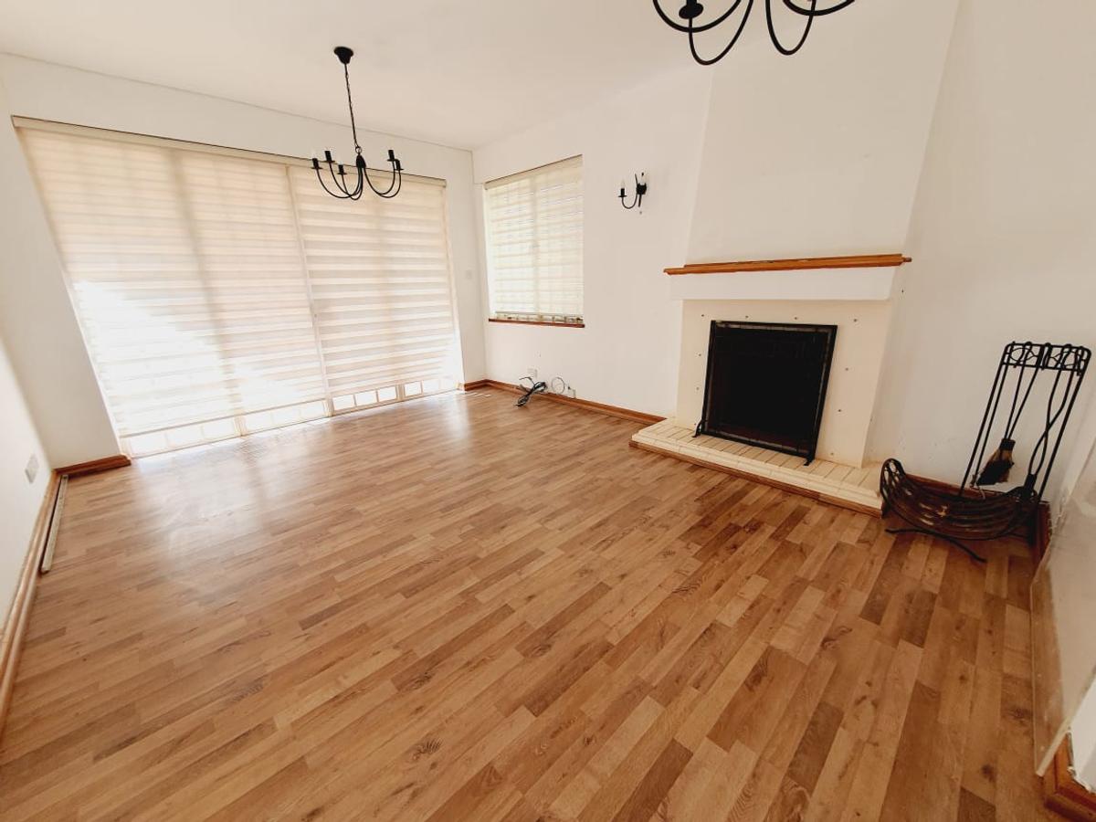 3 Bed House with En Suite at Runda - 13