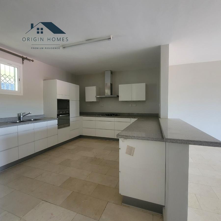 3 Bed Apartment with En Suite at Kileleshwa - 8