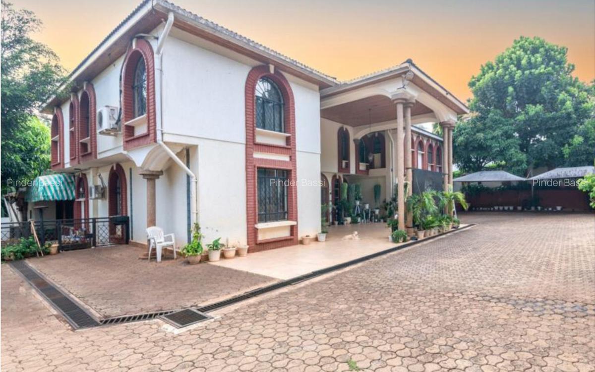 5 Bed Villa with En Suite at Gigiri - 6