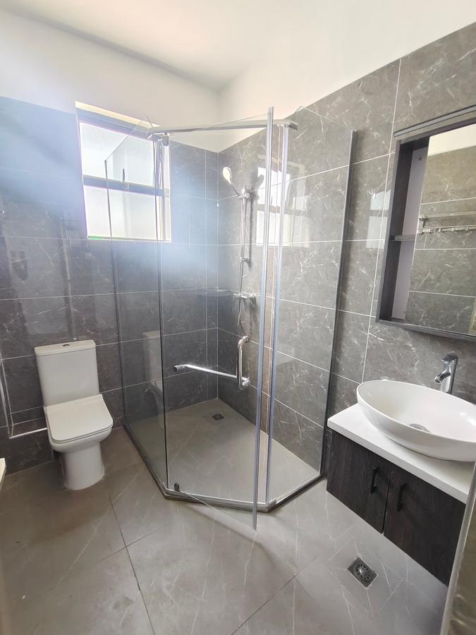 2 Bed Apartment with En Suite in Kilimani - 13