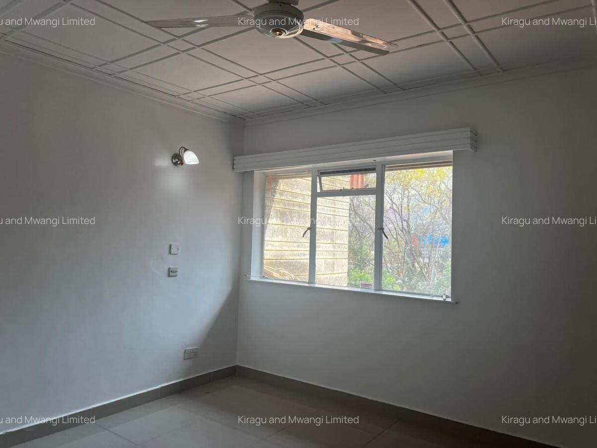 4 Bed Townhouse with En Suite at James Gichuru Road - 15