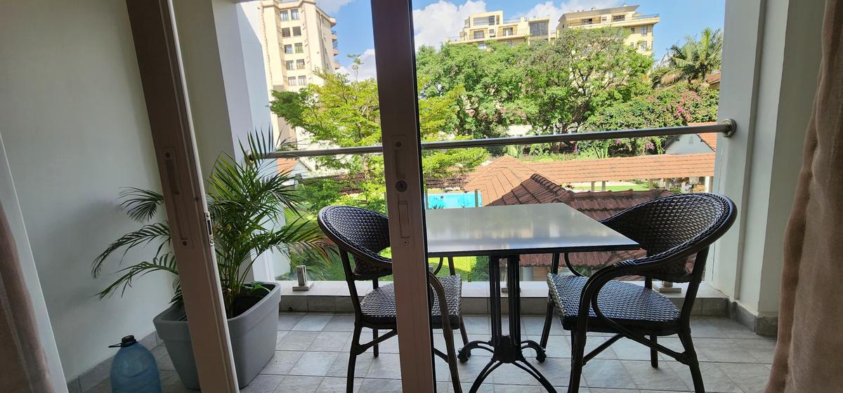 Serviced 1 Bed Apartment with En Suite in Kilimani - 2