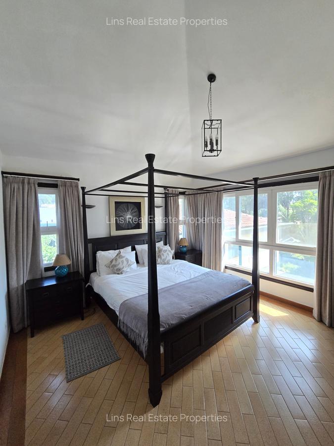 4 Bed Townhouse with En Suite in Westlands Area - 12