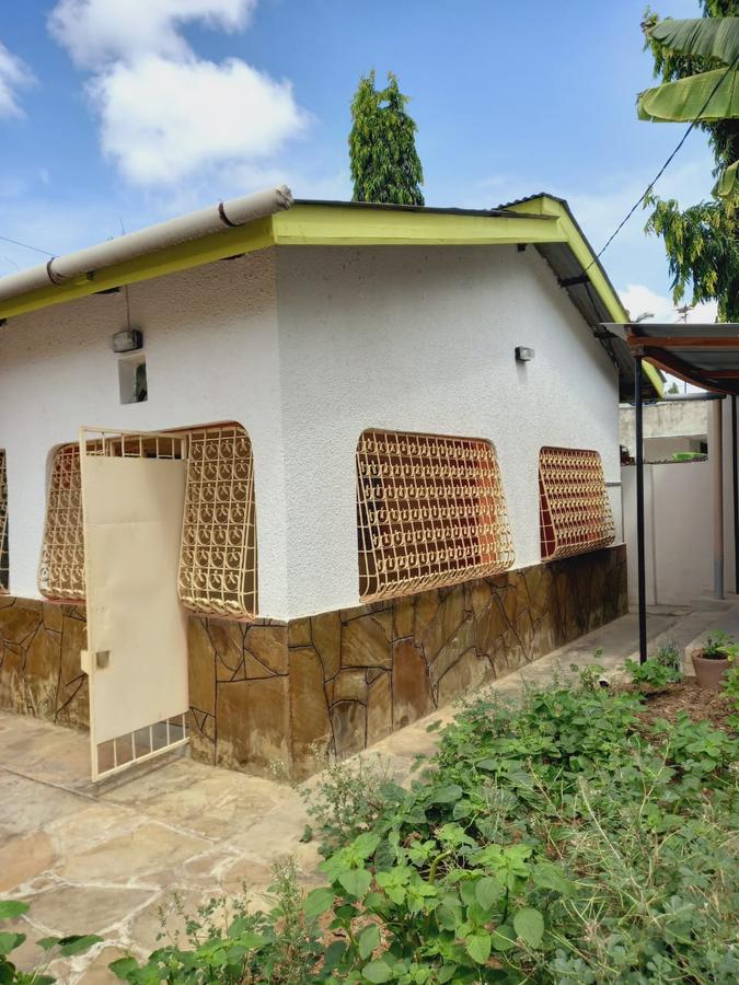 3 Bed House with En Suite at Kiembeni - 2