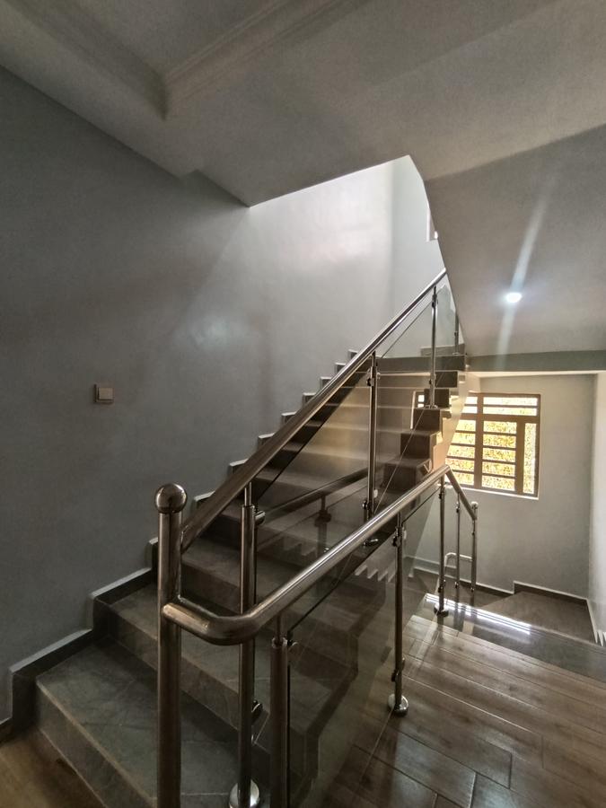 5 Bed House with En Suite at Thika Road - 13