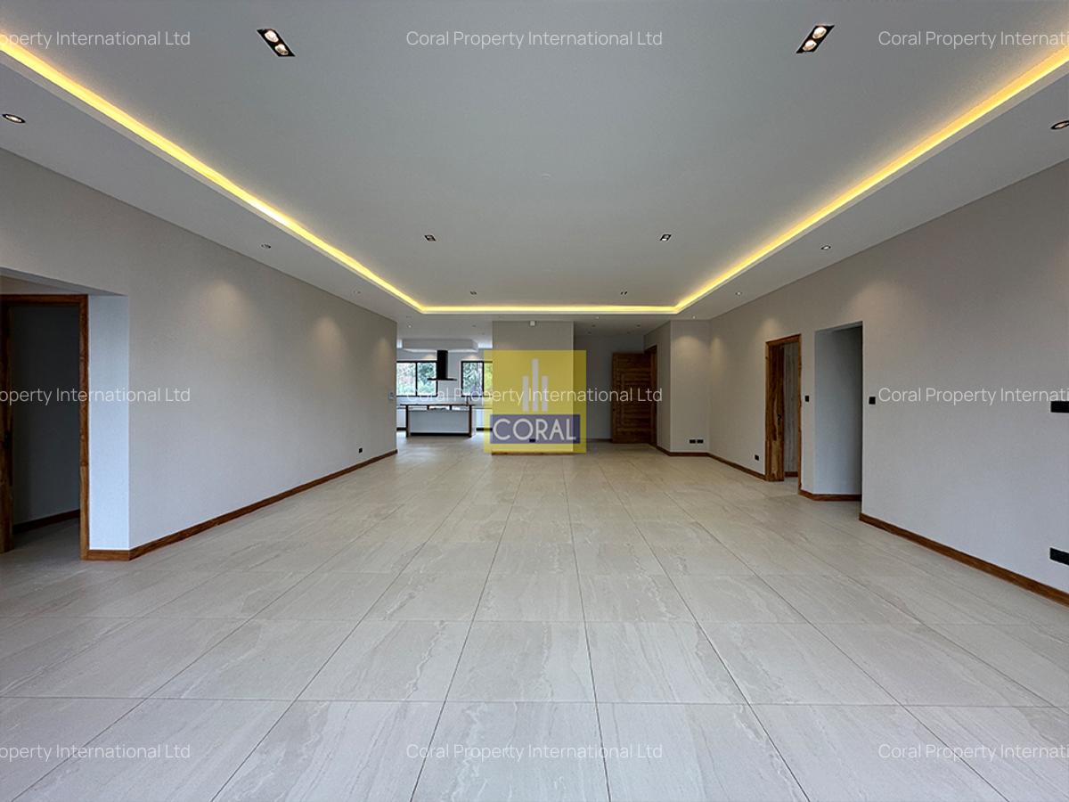 4 Bed Apartment in Loresho - 2