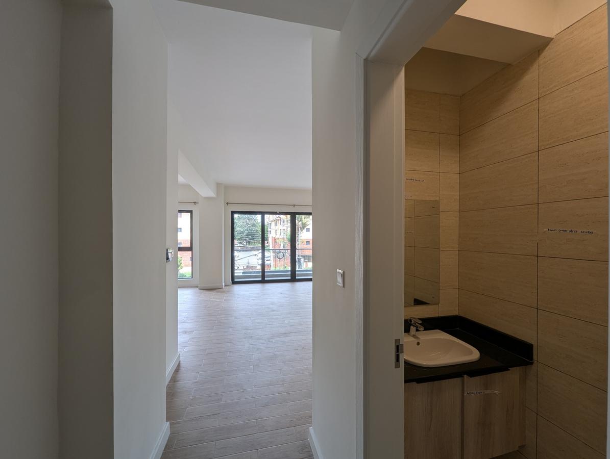 Serviced 3 Bed Apartment with En Suite in Lavington - 4