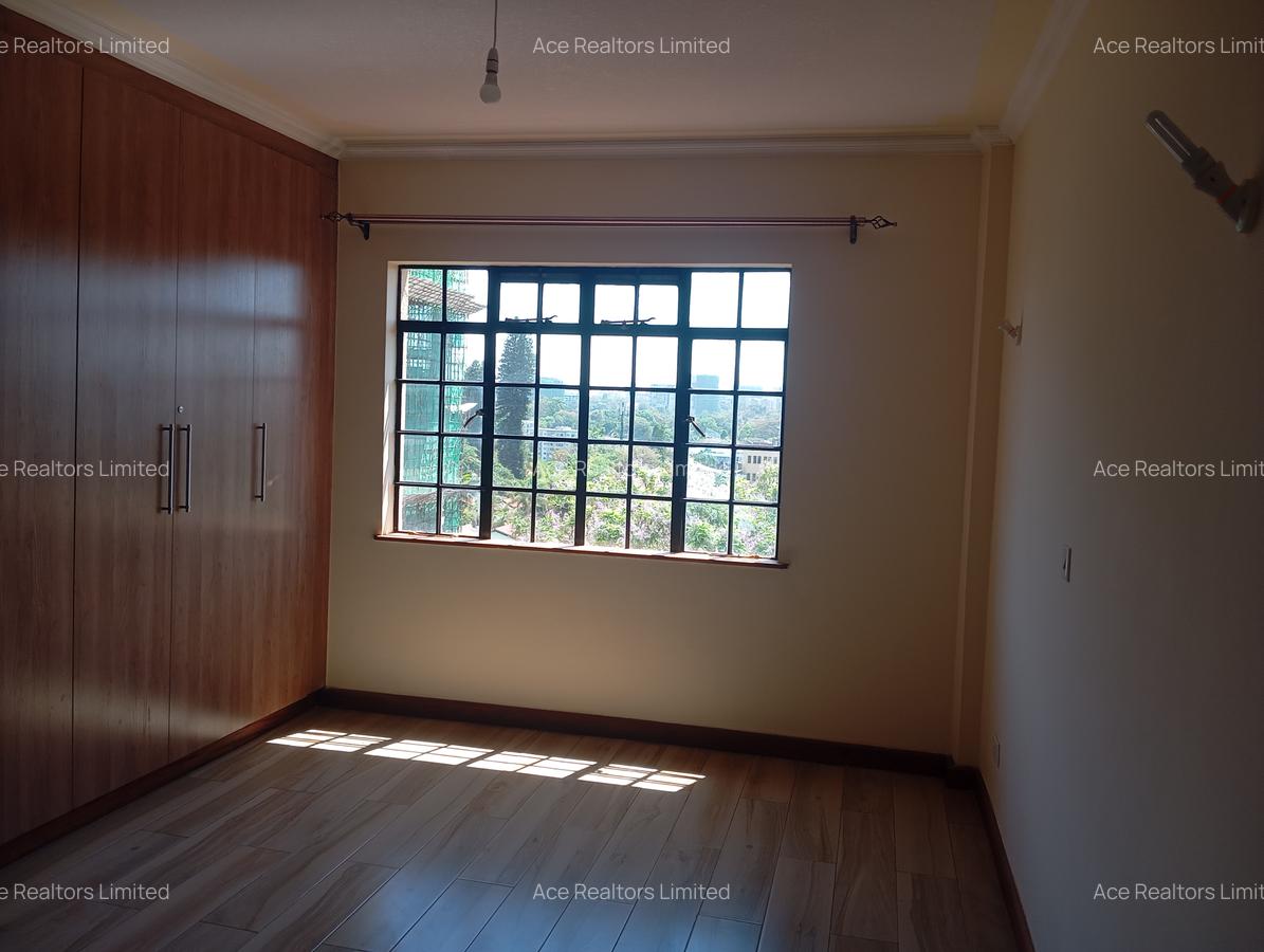 2 Bed Apartment with En Suite at St Michael Road - 10