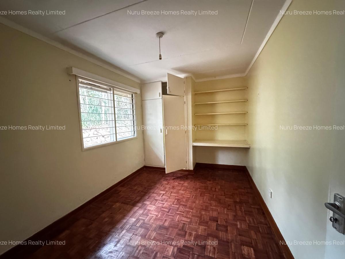 4 Bed House with En Suite in Loresho - 8