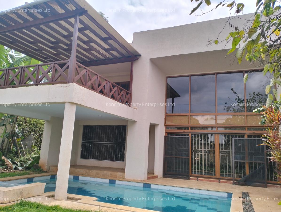 5 Bed Townhouse with En Suite in Lavington - 1