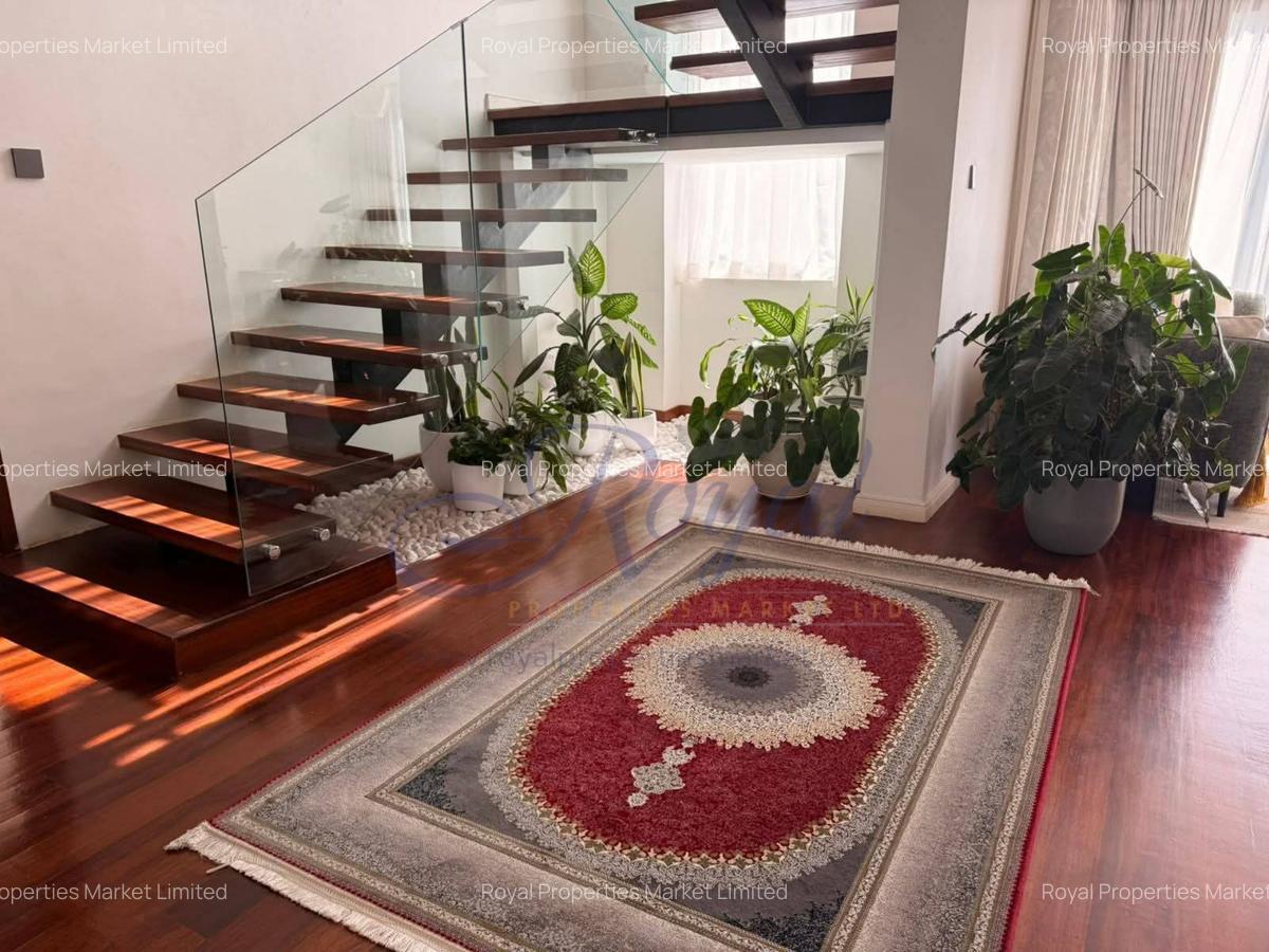 4 Bed House with En Suite in Loresho - 6