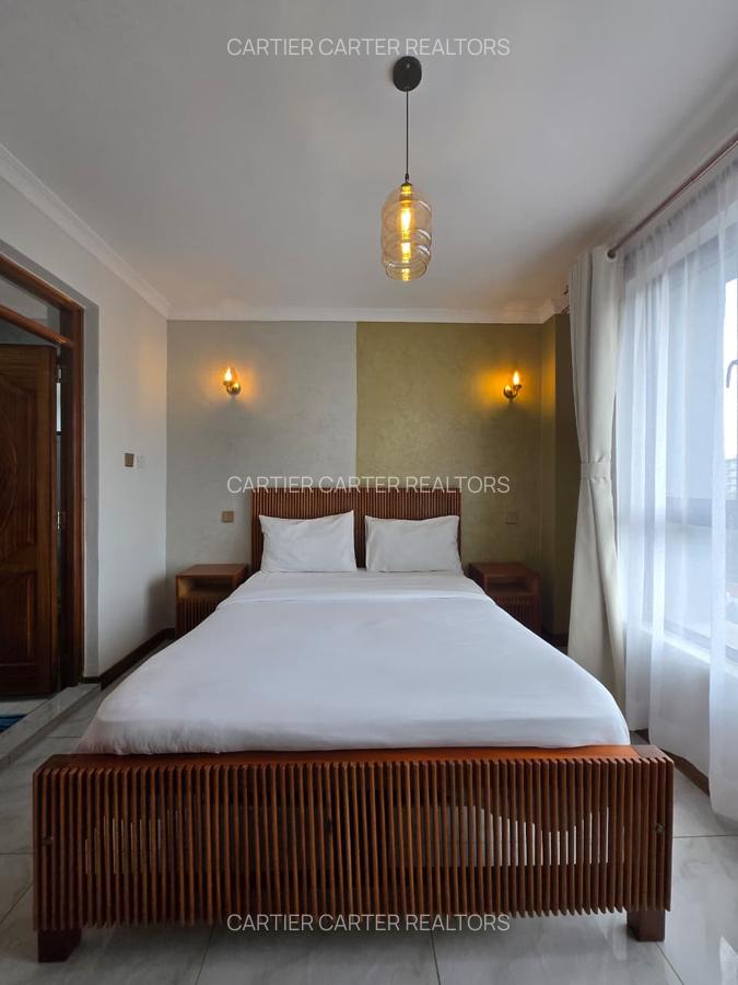 2 Bed Apartment with En Suite at School Lane - 2