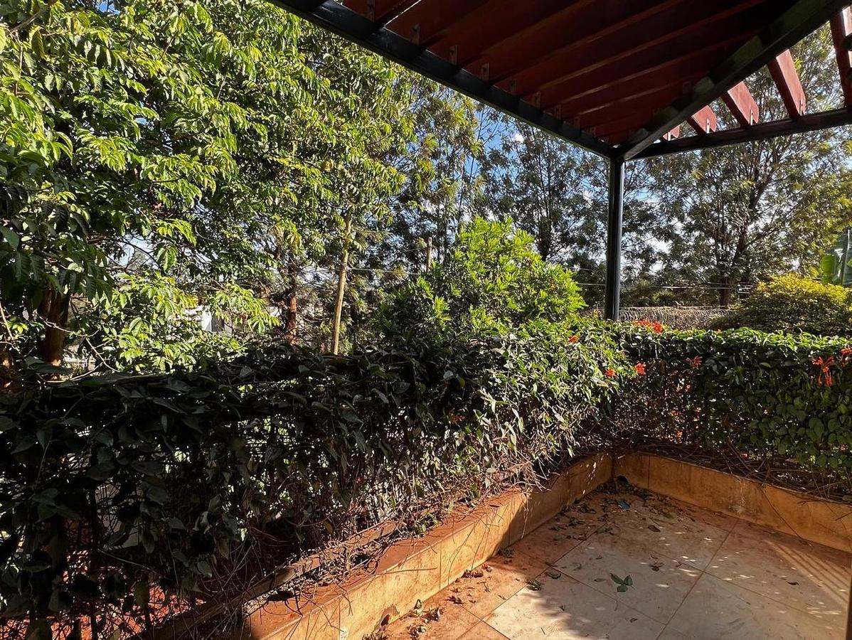 4 Bed Villa with Garden in Runda - 2