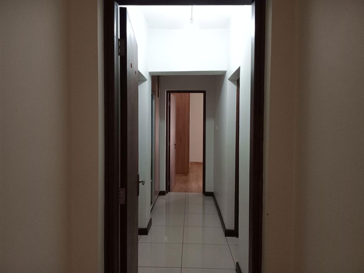 3 Bed Apartment with En Suite in General Mathenge - 6
