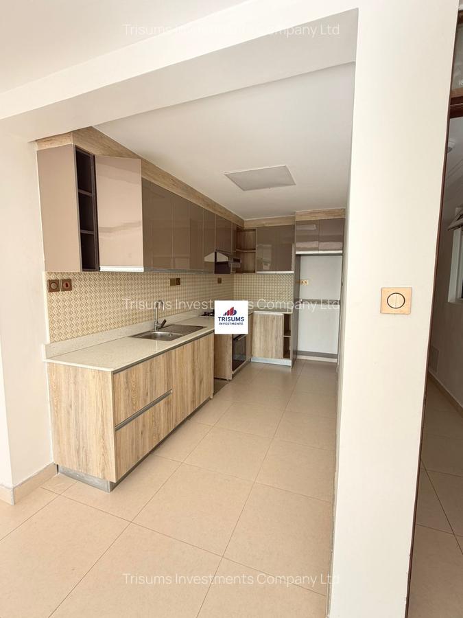 1 Bed Apartment with En Suite in Westlands Area - 4