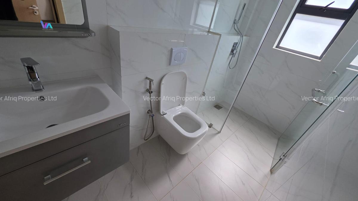 4 Bed Townhouse with En Suite in Ongata Rongai - 12