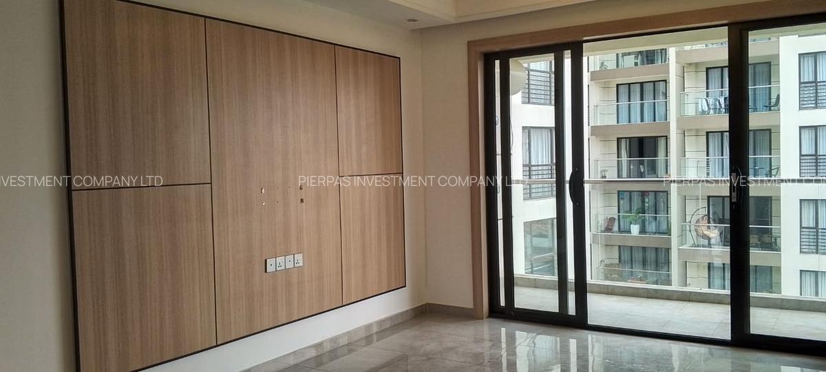 Serviced 3 Bed Apartment with En Suite in Riverside - 1