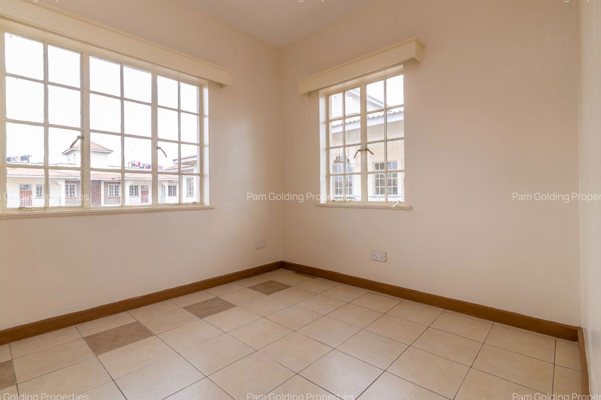 3 Bed Apartment with Garden at Garissa Road - 9