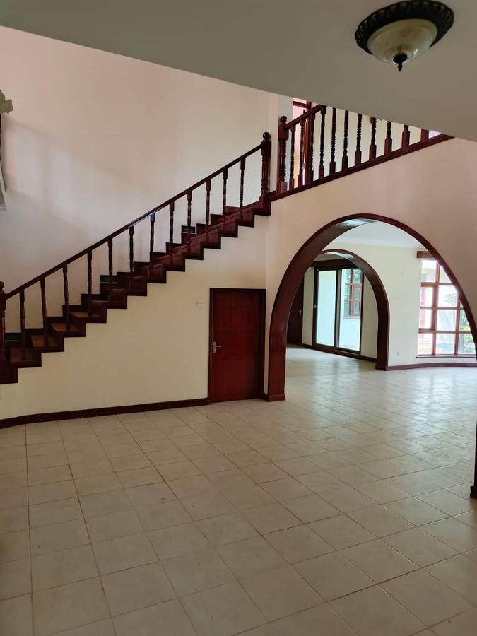 5 Bed House with En Suite at Runda - 15