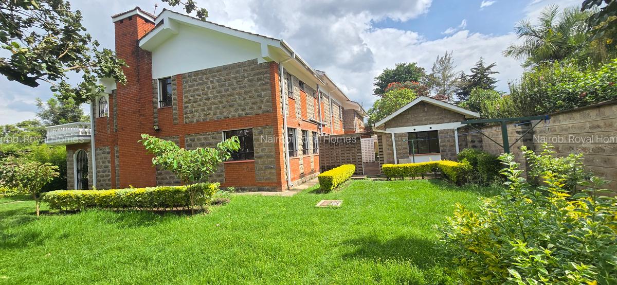5 Bed House with En Suite at Faith Avenue - 1